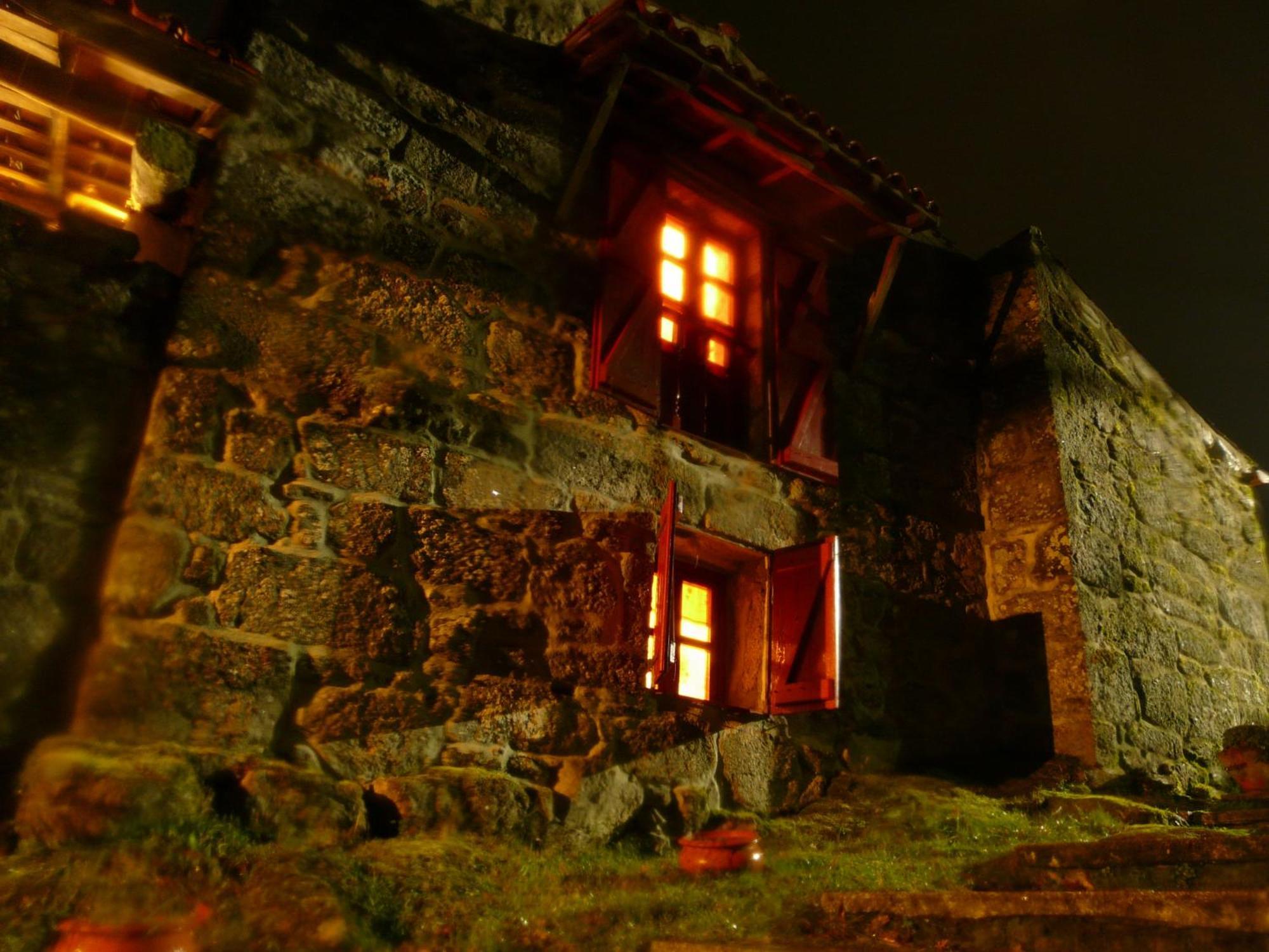 Caserío da Castiñeira Sas do Monte Exterior foto